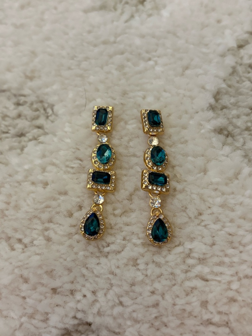 Emerald Green Statement Drop Earrings Gold Rhinestone Glam - Picture 6 of 12